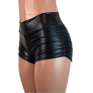 Chic Black High Waist Women's Shorts